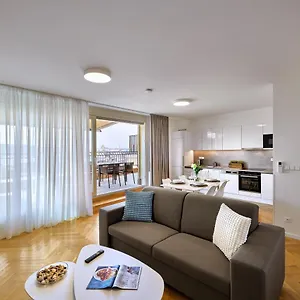 Aparthotel Downtown Rubesova Prague