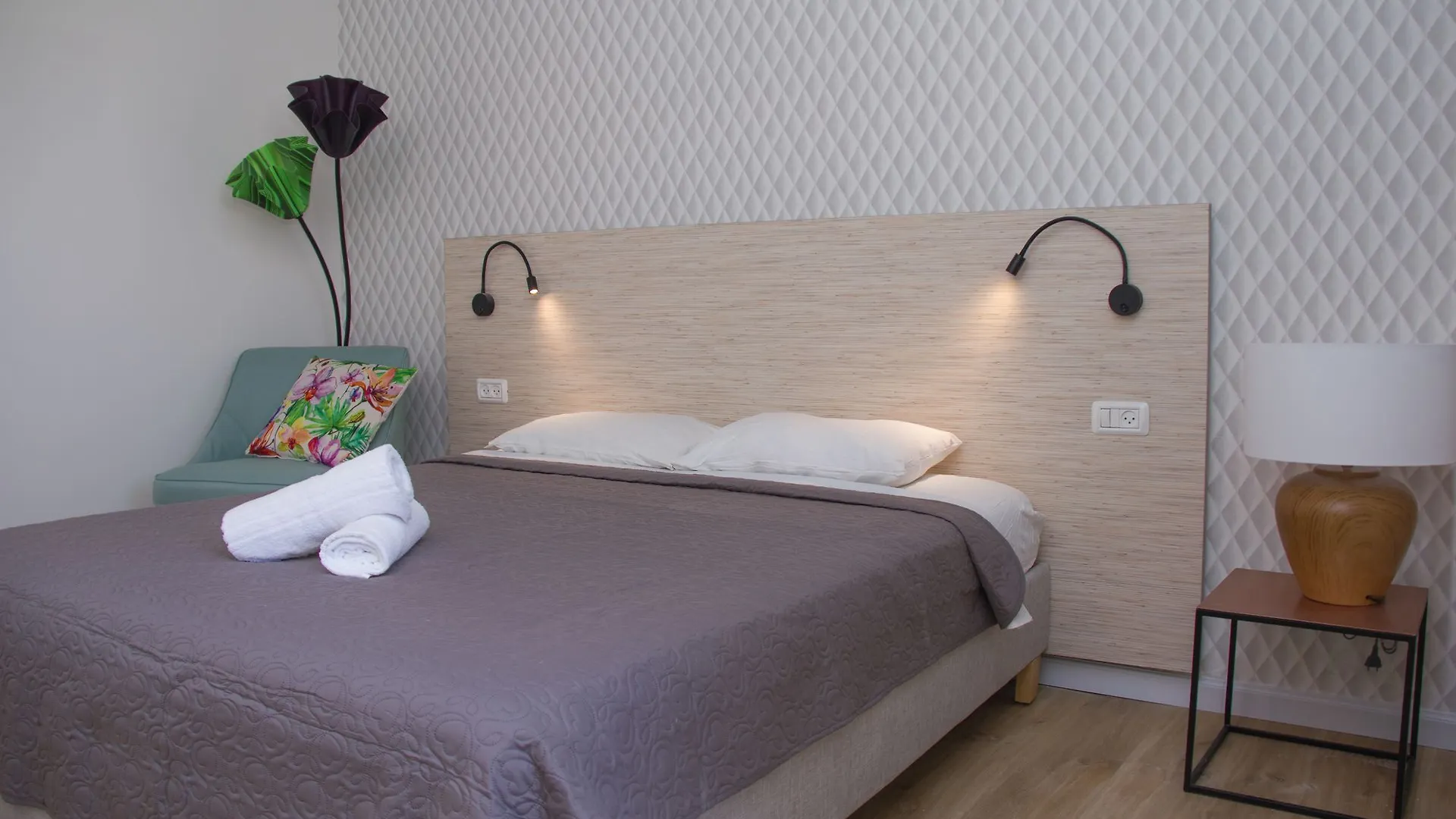 Отель Rich Royal Suites Эйлат